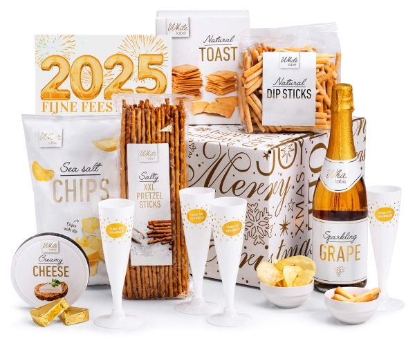 Geschenk nieuwjaar met hapjes en drankjes.
